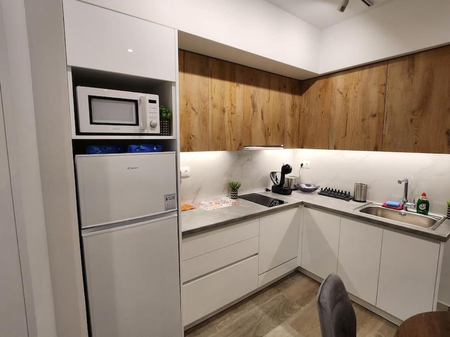 Nice Apartment Near Flisvos Vipgreece Athens Exterior photo